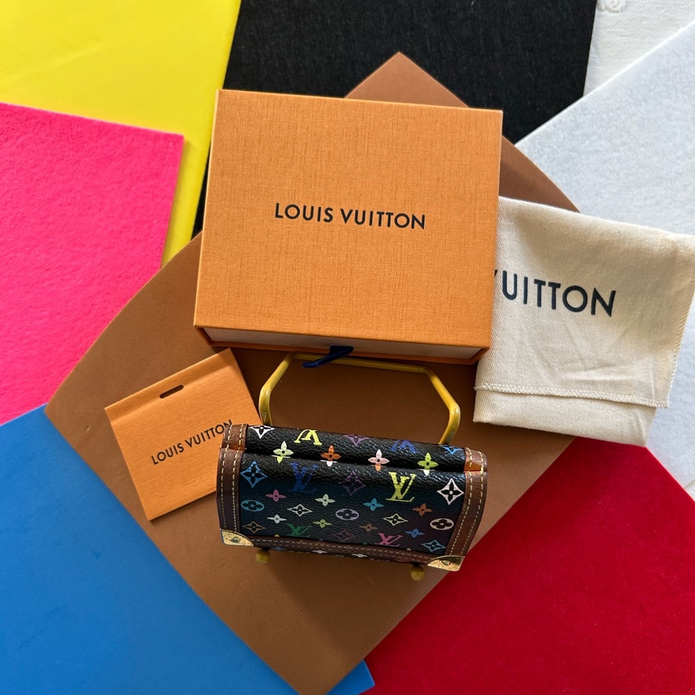 Louis Vuitton Authentic Takashi Murakami Luxury Wallet - Picture 9 of 11